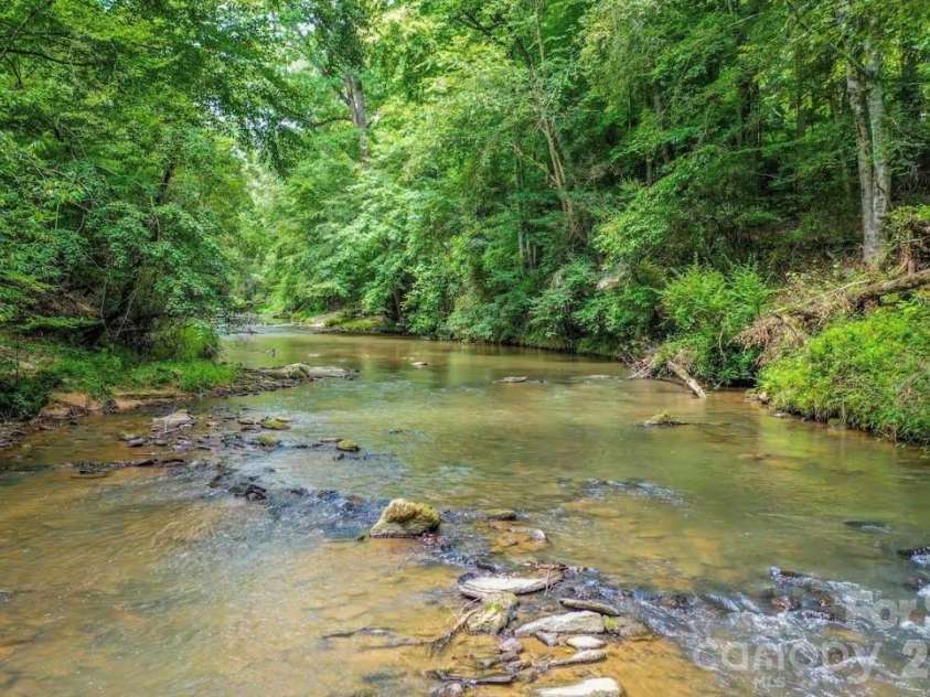 2135 Buck Shoals Road, Hamptonville, NC 27020.  MLS# CAR4386356, YatesRealty ID 26896. 
