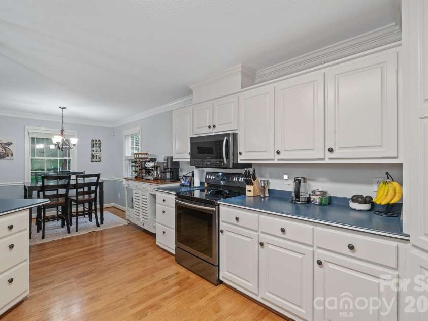 2135 Buck Shoals Road, Hamptonville, NC 27020.  MLS# CAR4386356, YatesRealty ID 26896. 