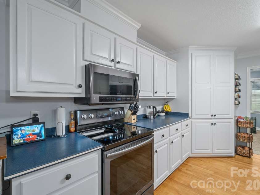 2135 Buck Shoals Road, Hamptonville, NC 27020.  MLS# CAR4386356, YatesRealty ID 26896. 
