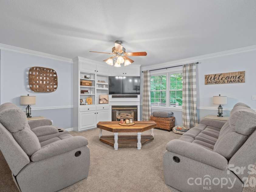 2135 Buck Shoals Road, Hamptonville, NC 27020.  MLS# CAR4386356, YatesRealty ID 26896. 