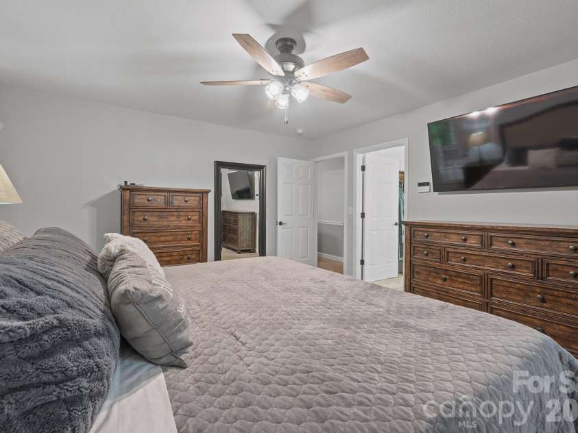 2135 Buck Shoals Road, Hamptonville, NC 27020.  MLS# CAR4386356, YatesRealty ID 26896. 