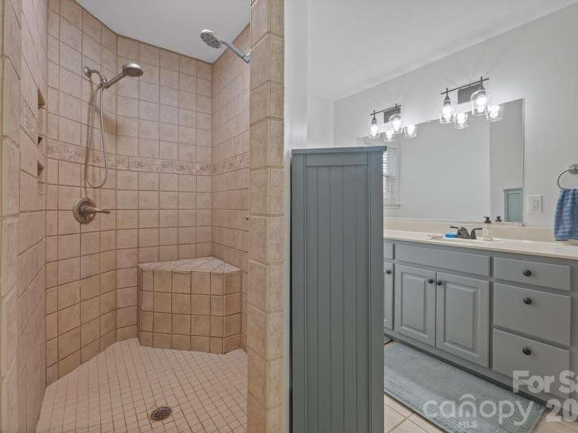2135 Buck Shoals Road, Hamptonville, NC 27020.  MLS# CAR4386356, YatesRealty ID 26896. 