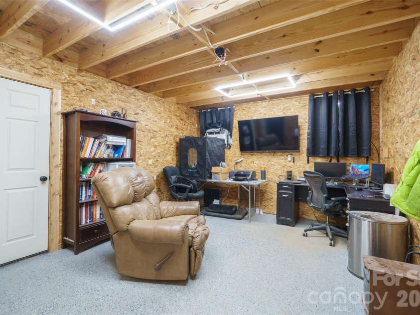 2135 Buck Shoals Road, Hamptonville, NC 27020.  MLS# CAR4386356, YatesRealty ID 26896. 