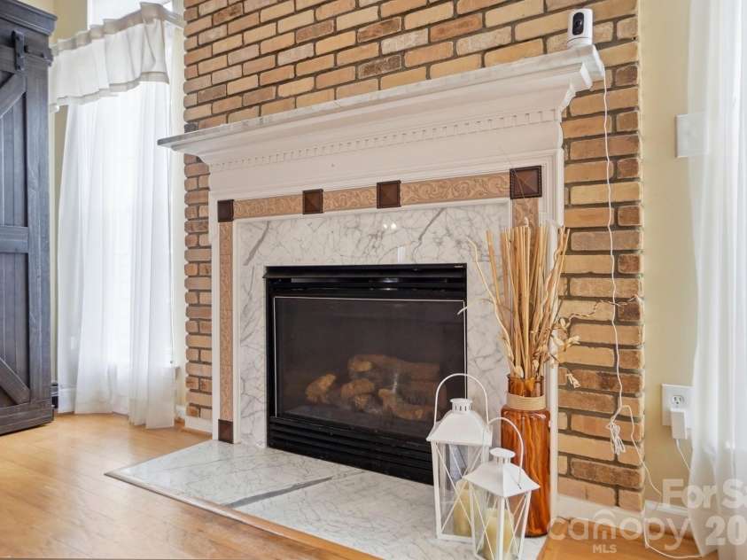 12610 Skymaster Court, Charlotte, NC 28278.  MLS# CAR4383021, YatesRealty ID 26898. 