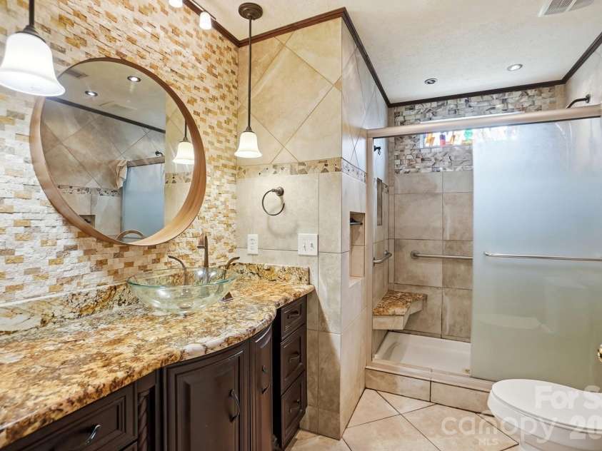 12610 Skymaster Court, Charlotte, NC 28278.  MLS# CAR4383021, YatesRealty ID 26898. 