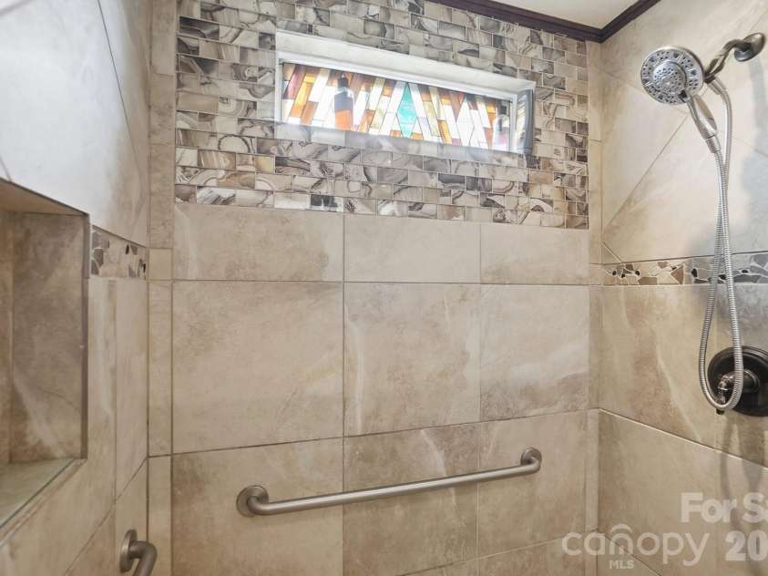 12610 Skymaster Court, Charlotte, NC 28278.  MLS# CAR4383021, YatesRealty ID 26898. 