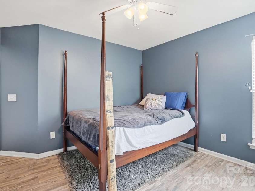 12610 Skymaster Court, Charlotte, NC 28278.  MLS# CAR4383021, YatesRealty ID 26898. 