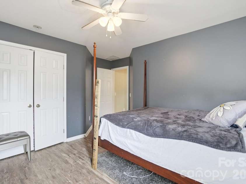 12610 Skymaster Court, Charlotte, NC 28278.  MLS# CAR4383021, YatesRealty ID 26898. 