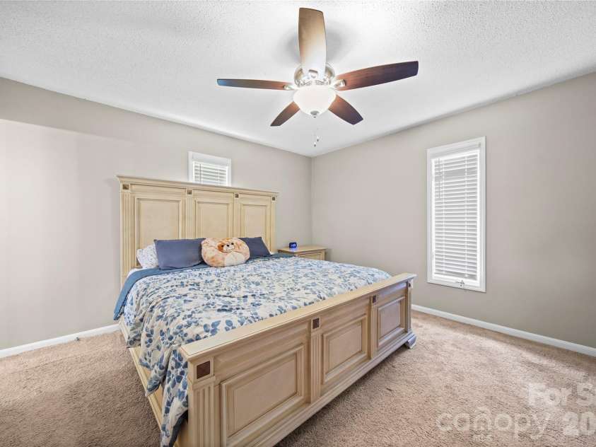 1650 Forest Lake Drive, Rock Hill, SC 29732.  MLS# CAR4384321, YatesRealty ID 26899. 