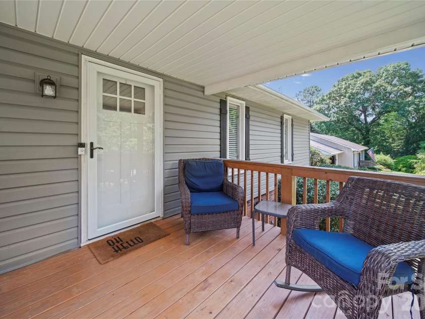 1650 Forest Lake Drive, Rock Hill, SC 29732.  MLS# CAR4384321, YatesRealty ID 26899. 