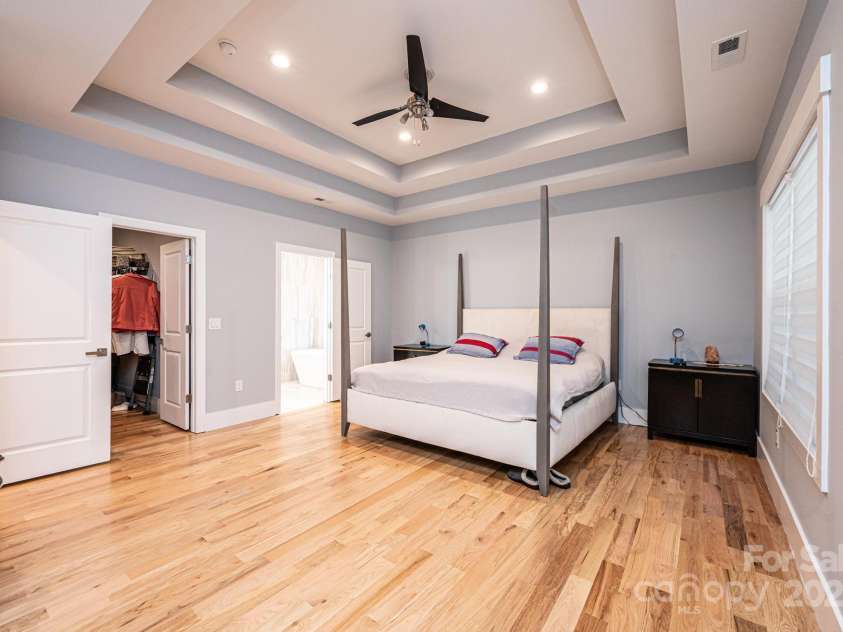 100 White Fawn Circle, Granite Falls, NC 28630.  MLS# CAR4200068, YatesRealty ID 269. 