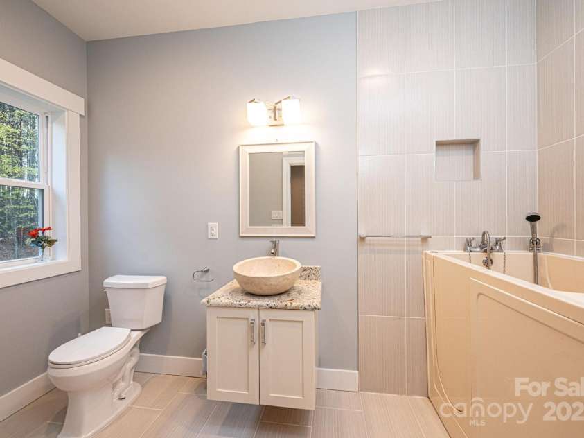 100 White Fawn Circle, Granite Falls, NC 28630.  MLS# CAR4200068, YatesRealty ID 269. Sit in jetted tub