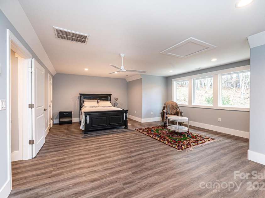 100 White Fawn Circle, Granite Falls, NC 28630.  MLS# CAR4200068, YatesRealty ID 269. Upper Level Primary Bedroom (3 Primary Bedrooms in this home)