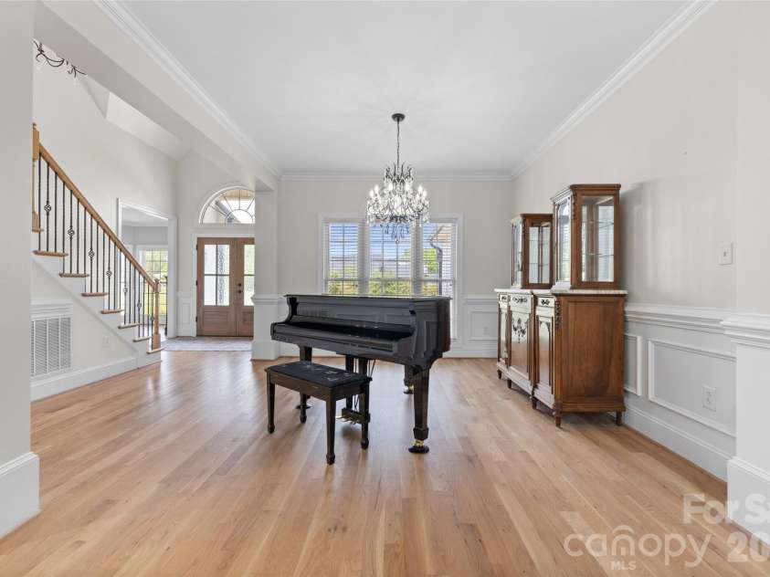 2015 Pierson Drive, Lancaster, SC 29720.  MLS# CAR4386395, YatesRealty ID 26900. 
