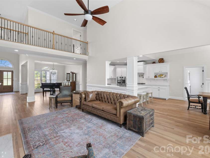 2015 Pierson Drive, Lancaster, SC 29720.  MLS# CAR4386395, YatesRealty ID 26900. 