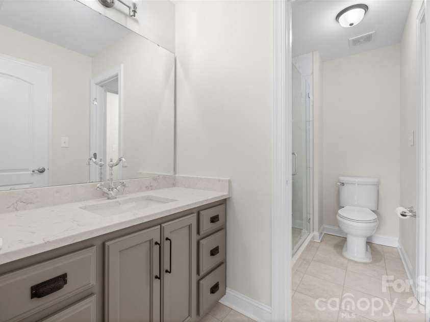 2015 Pierson Drive, Lancaster, SC 29720.  MLS# CAR4386395, YatesRealty ID 26900. 