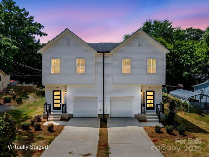 511 Greenwood Drive, Charlotte, NC 28217.  MLS# CAR4279866, YatesRealty ID 26903. 