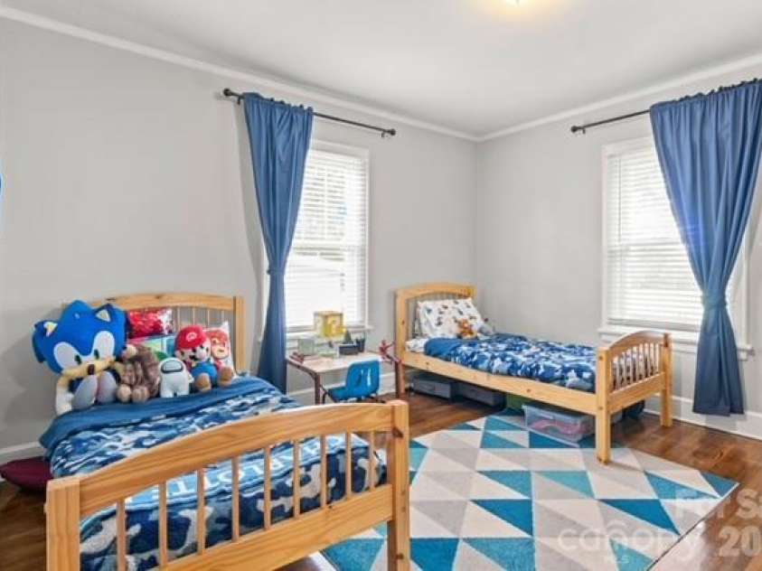 2308 Carmine Street, Charlotte, NC 28206.  MLS# CAR4387783, YatesRealty ID 26905. 
