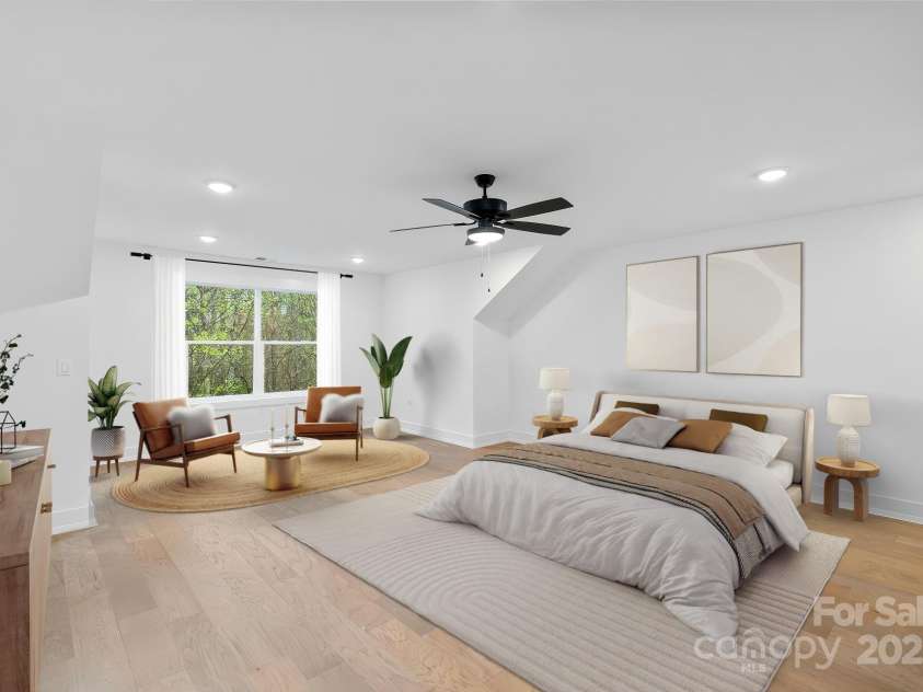 31 Hogans View Circle, Hendersonville, NC 28739.  MLS# CAR4244004, YatesRealty ID 26907. Upstairs Staged virtually staged as second primary