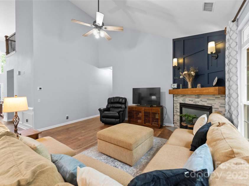 15301 Marsh Field Court, Huntersville, NC 28078.  MLS# CAR4258409, YatesRealty ID 26909. 