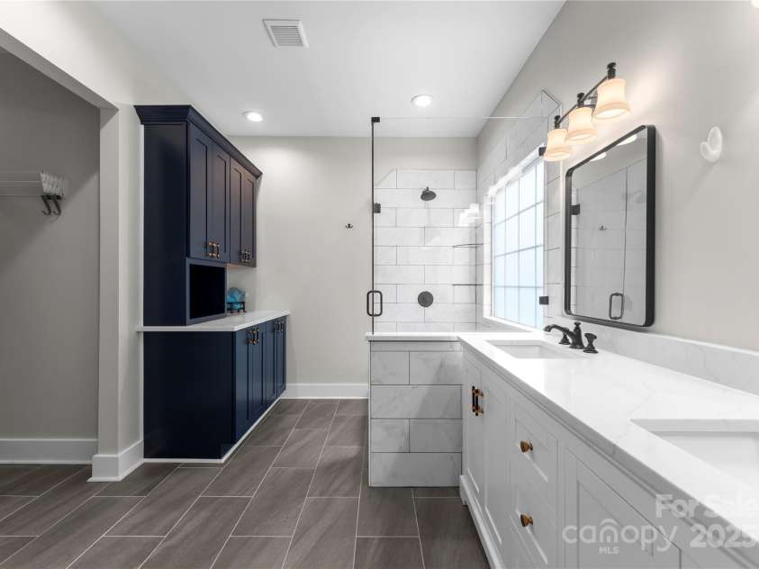 15301 Marsh Field Court, Huntersville, NC 28078.  MLS# CAR4258409, YatesRealty ID 26909. 