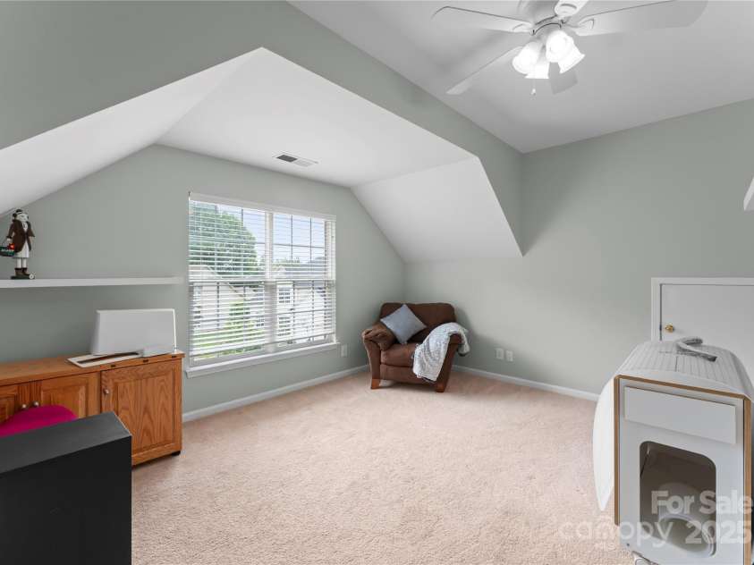 15301 Marsh Field Court, Huntersville, NC 28078.  MLS# CAR4258409, YatesRealty ID 26909. 