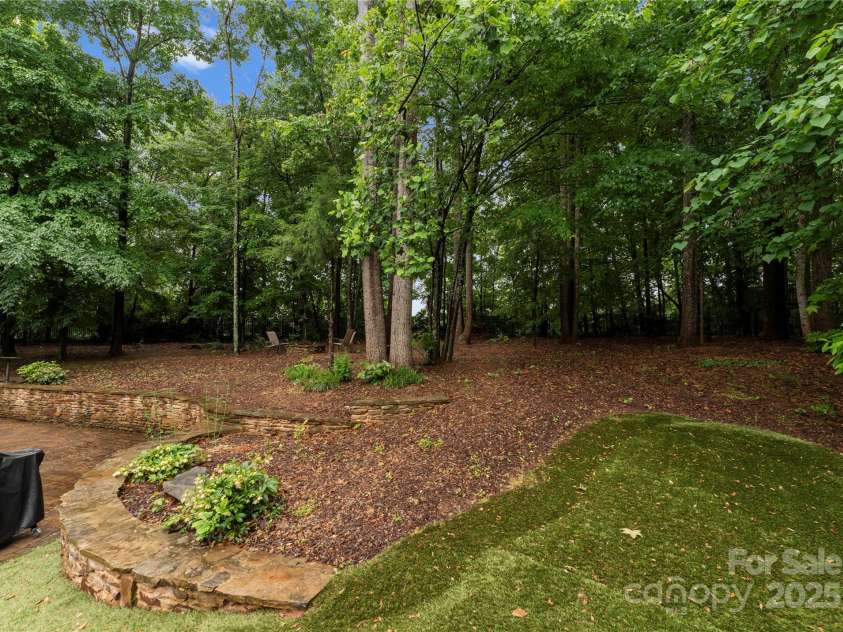 15301 Marsh Field Court, Huntersville, NC 28078.  MLS# CAR4258409, YatesRealty ID 26909. 