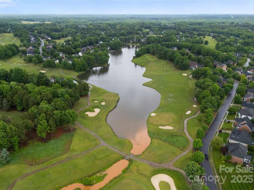 15301 Marsh Field Court, Huntersville, NC 28078.  MLS# CAR4258409, YatesRealty ID 26909. 
