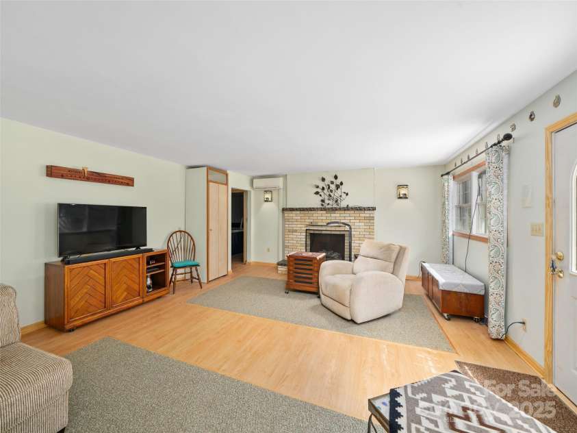 3829 Coxes Creek Road, Burnsville, NC 28714.  MLS# CAR4246043, YatesRealty ID 26911. Recreation  Room