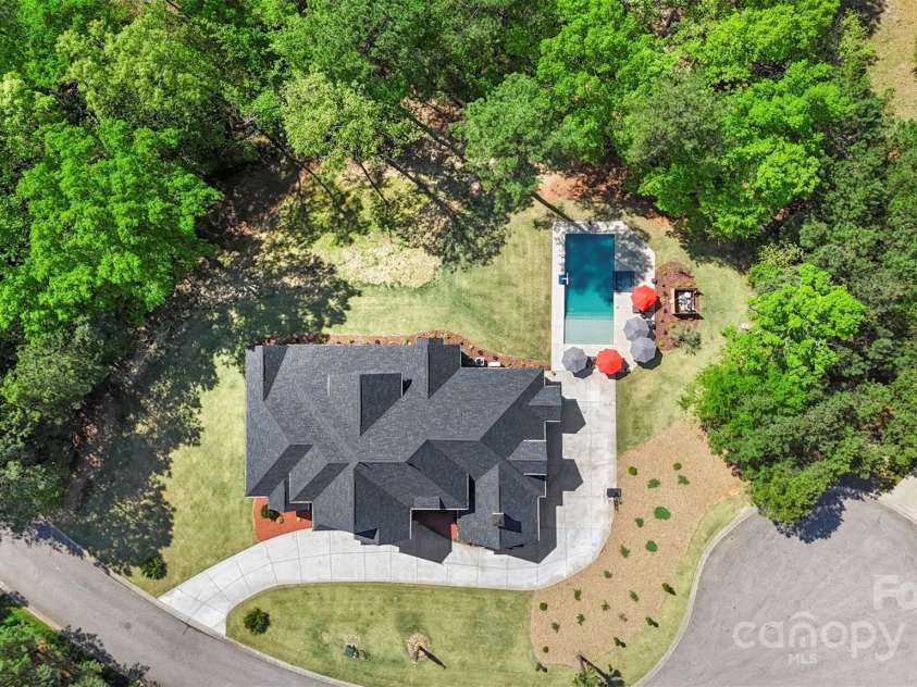 220 Palm Cove Way, York, SC 29745.  MLS# CAR4247587, YatesRealty ID 26912. 