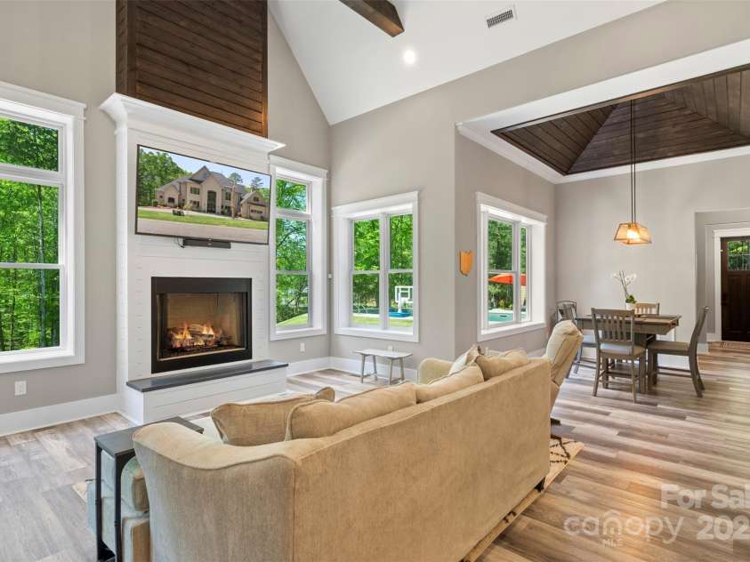 220 Palm Cove Way, York, SC 29745.  MLS# CAR4247587, YatesRealty ID 26912. 