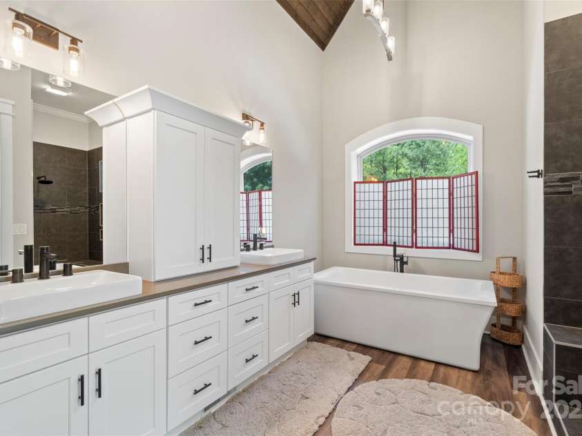 220 Palm Cove Way, York, SC 29745.  MLS# CAR4247587, YatesRealty ID 26912. 