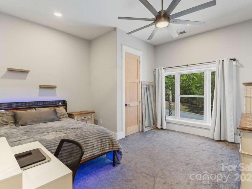 220 Palm Cove Way, York, SC 29745.  MLS# CAR4247587, YatesRealty ID 26912. 