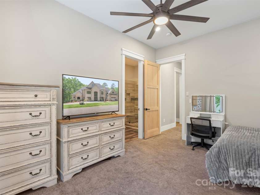 220 Palm Cove Way, York, SC 29745.  MLS# CAR4247587, YatesRealty ID 26912. 