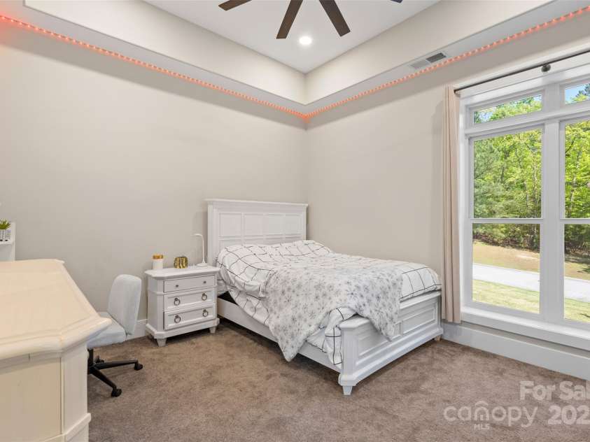 220 Palm Cove Way, York, SC 29745.  MLS# CAR4247587, YatesRealty ID 26912. 