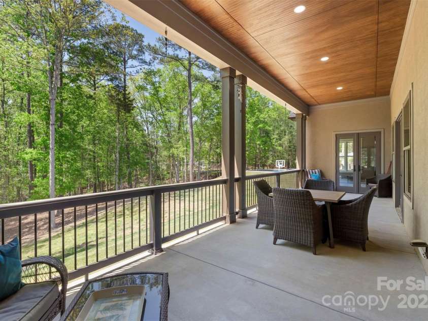 220 Palm Cove Way, York, SC 29745.  MLS# CAR4247587, YatesRealty ID 26912. 