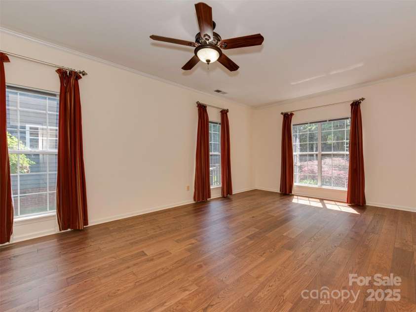 2825 Redfield Drive, Charlotte, NC 28270.  MLS# CAR4253533, YatesRealty ID 26913. 