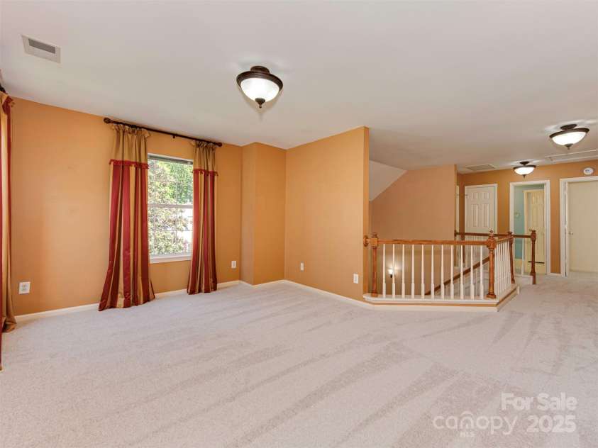 2825 Redfield Drive, Charlotte, NC 28270.  MLS# CAR4253533, YatesRealty ID 26913. 