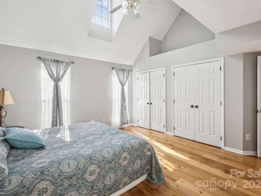 3223 Rheinwood Court, Matthews, NC 28105.  MLS# CAR4253678, YatesRealty ID 26914. 