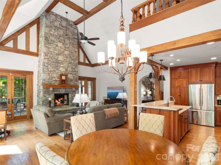 41 Hidden Hills Way, Arden, NC 28704.  MLS# CAR4382429, YatesRealty ID 26914. 