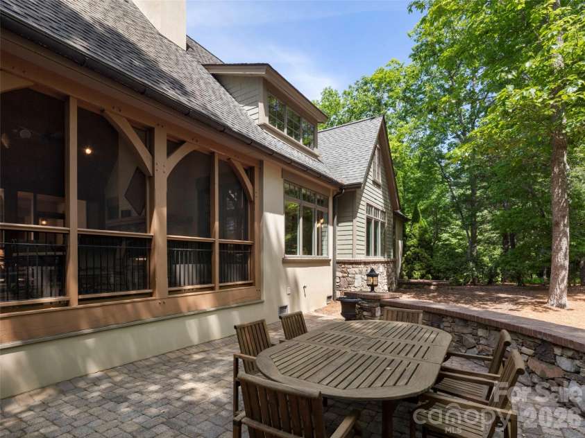 41 Hidden Hills Way, Arden, NC 28704.  MLS# CAR4382429, YatesRealty ID 26914. 