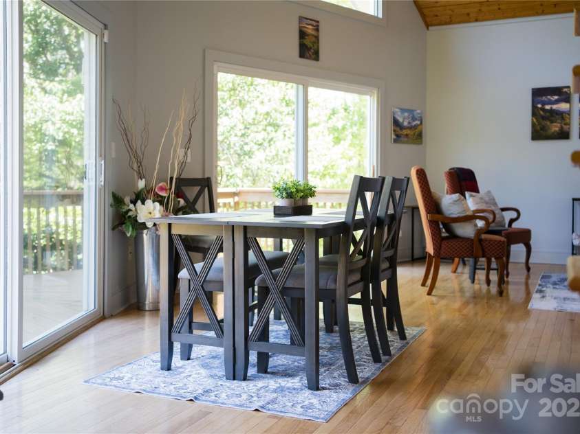 21 Kylie Grace Lane, Candler, NC 28715.  MLS# CAR4264412, YatesRealty ID 26915. 
