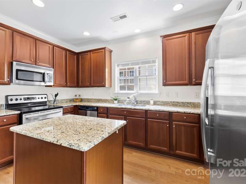 15209 Loire Valley Street, Charlotte, NC 28277.  MLS# CAR4269836, YatesRealty ID 26916. 