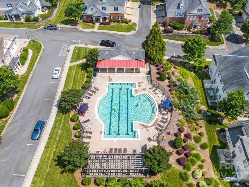 15209 Loire Valley Street, Charlotte, NC 28277.  MLS# CAR4269836, YatesRealty ID 26916. 