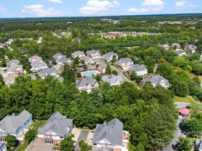 15209 Loire Valley Street, Charlotte, NC 28277.  MLS# CAR4269836, YatesRealty ID 26916. 