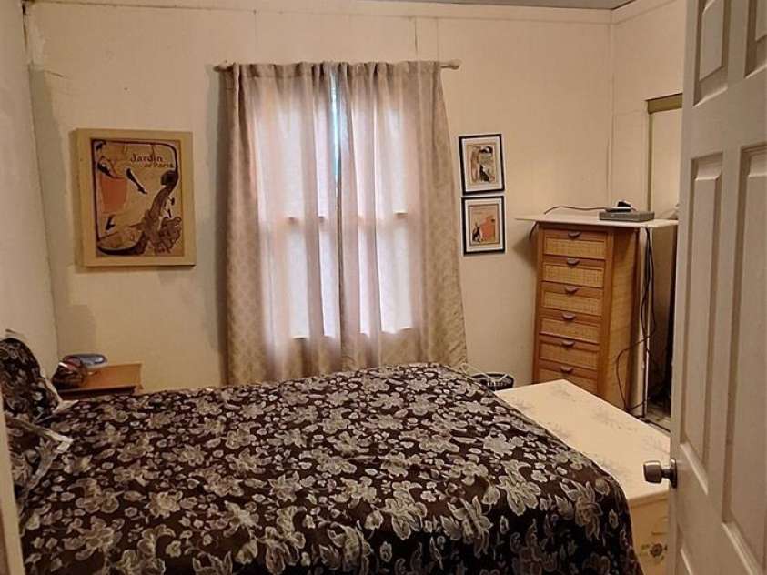 731 Third Avenue, Gastonia, NC 28054.  MLS# CAR4387838, YatesRealty ID 26916. Bedroom 1