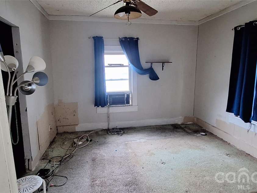 731 Third Avenue, Gastonia, NC 28054.  MLS# CAR4387838, YatesRealty ID 26916. UPDATED PHOTOS 07-14-2026