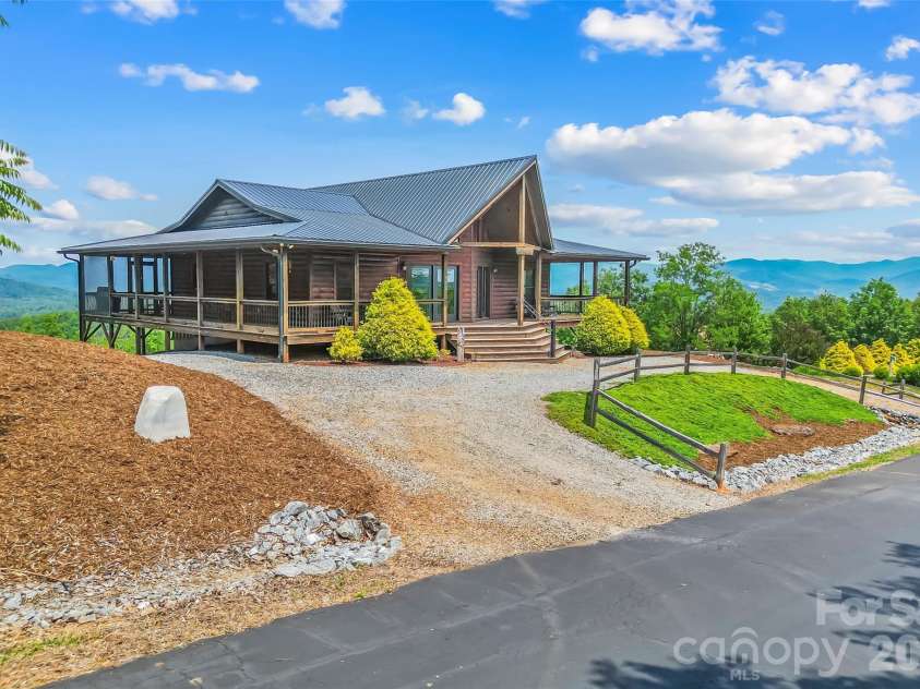122 Azule Ridge Drive, Bostic, NC 28018.  MLS# CAR4386164, YatesRealty ID 26917. 