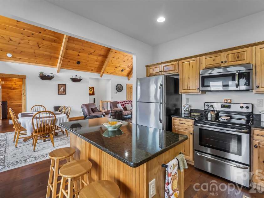122 Azule Ridge Drive, Bostic, NC 28018.  MLS# CAR4386164, YatesRealty ID 26917. 
