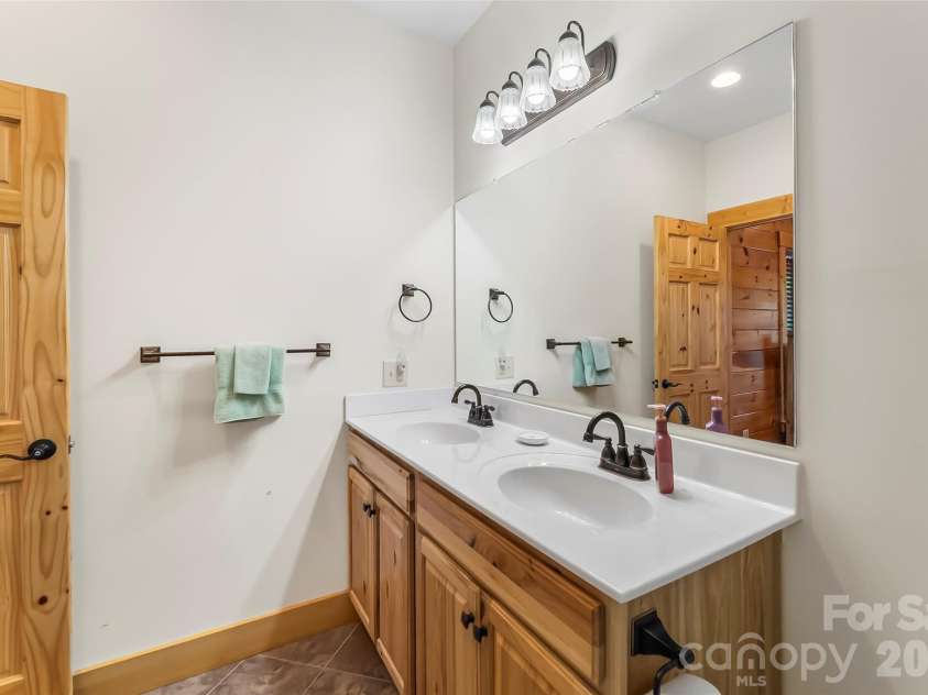 122 Azule Ridge Drive, Bostic, NC 28018.  MLS# CAR4386164, YatesRealty ID 26917. 
